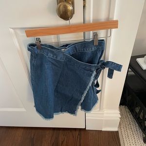 Madewell Jean skirt with a tie